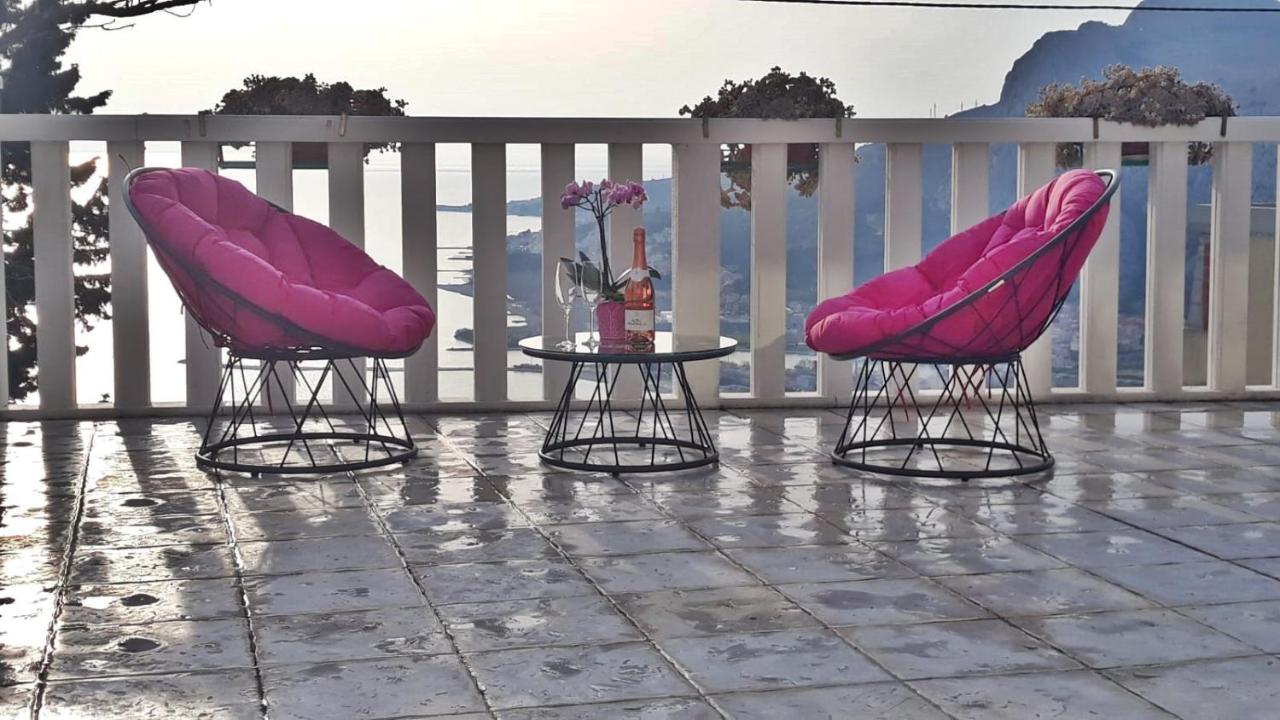 Apartment Ivana Borak Omis Exterior photo